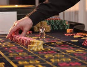 抢庄牛牛官方版app-抢庄牛牛官方版app，玩转棋牌世界的全新体验